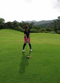 http://www.golfpartner.co.jp/165/assets_c/2016/08/%E5%96%9C%E7%80%AC%EF%BC%91-thumb-200x273-900469.jpg