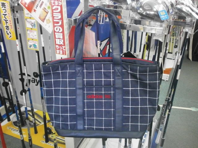 http://www.golfpartner.co.jp/190/%E3%82%A2%E3%83%87%E3%82%A3%E3%83%88%E3%83%BC%E3%83%881.JPG