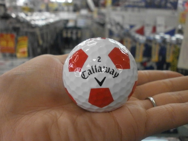 http://www.golfpartner.co.jp/190/%E3%82%AD%E3%83%A3%E3%83%AD%E3%83%9C%E3%83%BC%E3%83%AB9030001.JPG