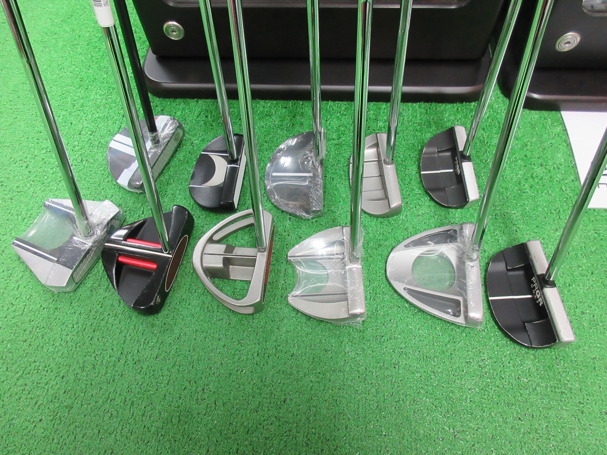 http://www.golfpartner.co.jp/190/%E3%82%BB%E3%83%B3%E3%82%BF%E3%83%BC%E3%82%B7%E3%83%A3%E3%83%95%E3%83%88%E3%83%91%E3%82%BF%E3%83%BC.JPG