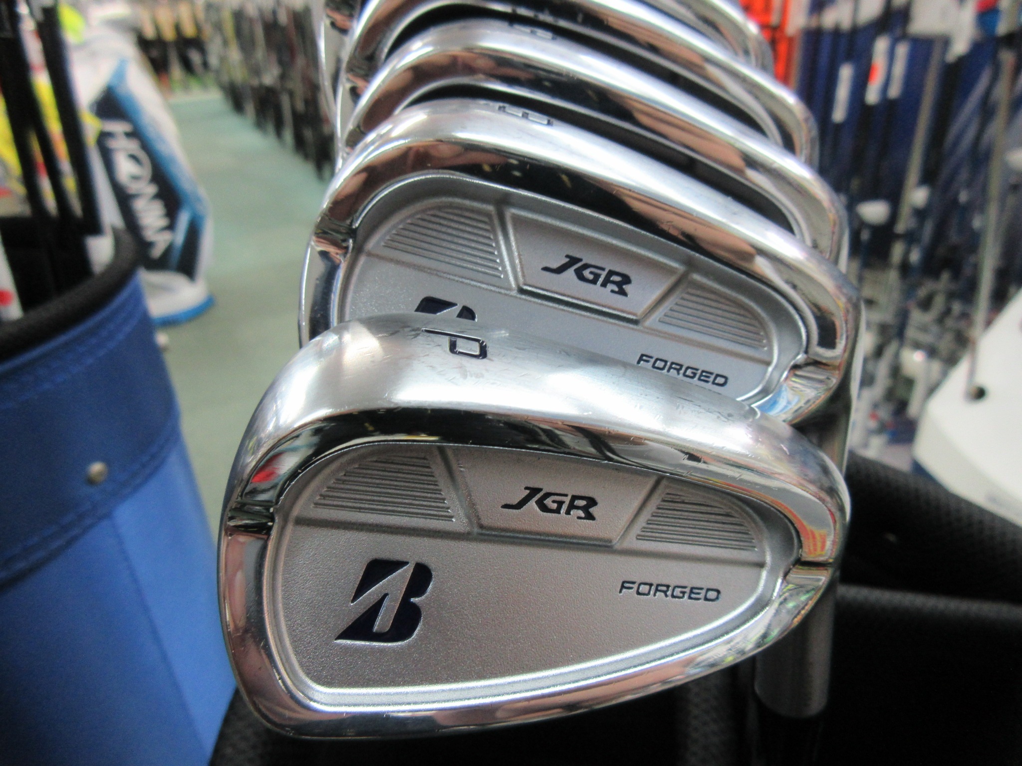 http://www.golfpartner.co.jp/190/%EF%BC%AA%EF%BC%A7%EF%BC%B2%E3%80%80%EF%BC%A6%EF%BC%AF%EF%BC%B2%EF%BC%A7%EF%BC%A5%EF%BC%A4%E3%80%80%E3%82%A2%E3%82%A4%E3%82%A2%E3%83%B3.JPG