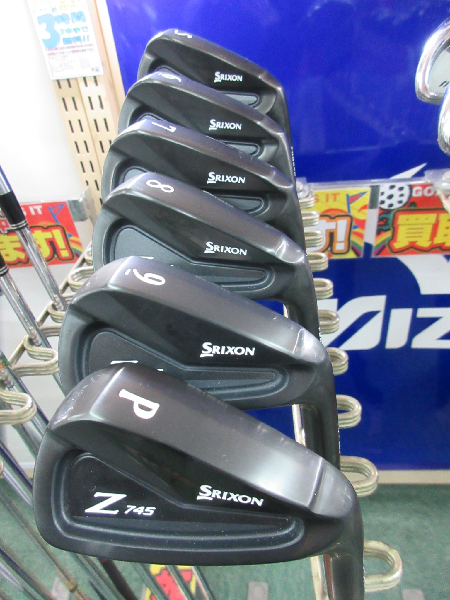 http://www.golfpartner.co.jp/190/122SRIXON745.JPG