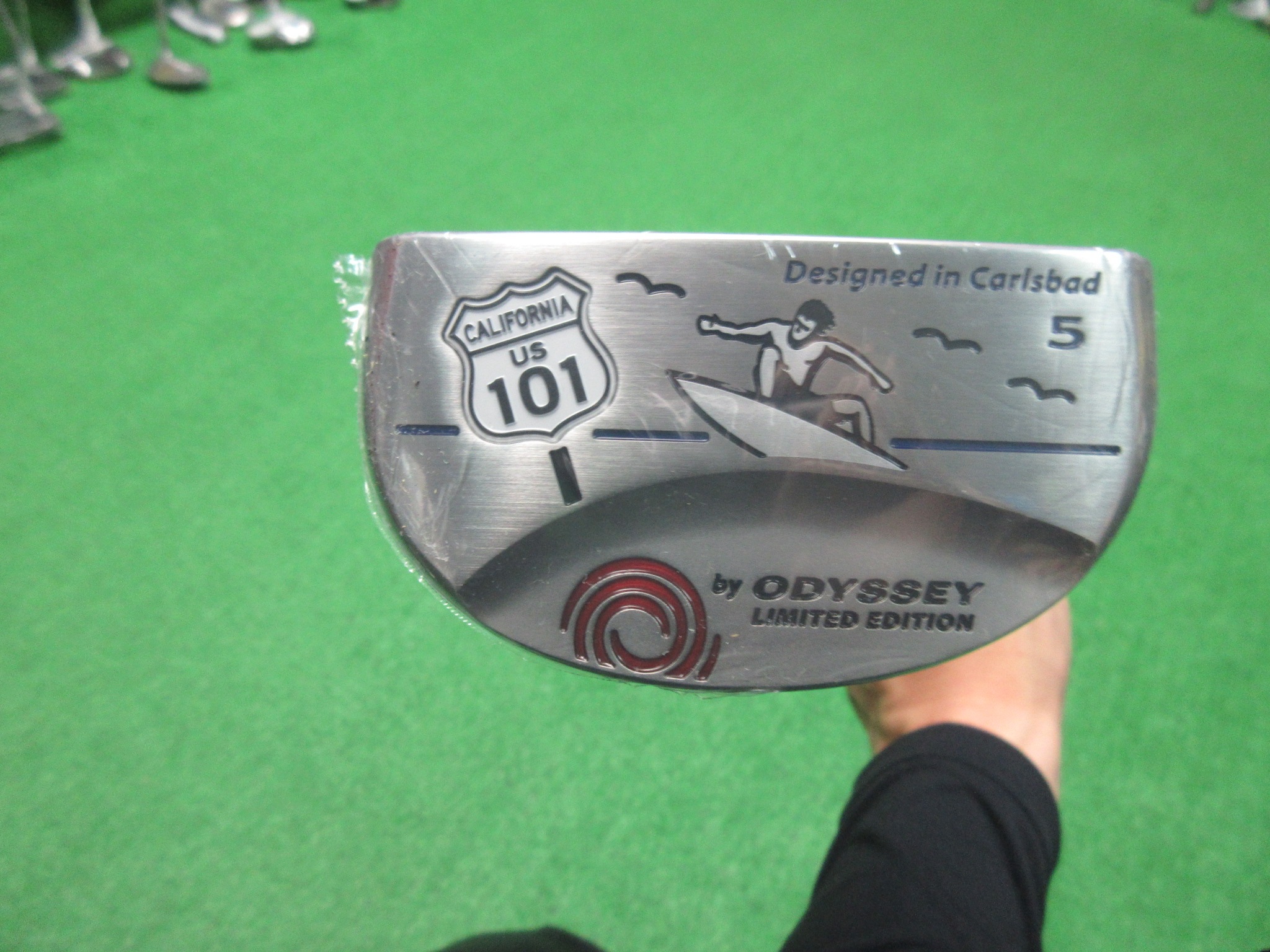 http://www.golfpartner.co.jp/190/HIGHWAY%20101%20%235%20SURFER.JPG