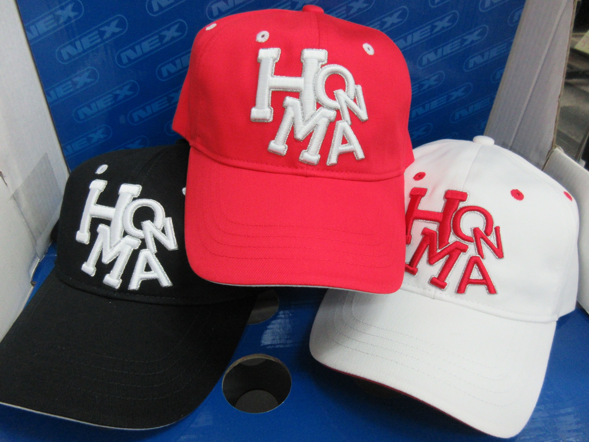 http://www.golfpartner.co.jp/190/HONMA%20%E3%82%AD%E3%83%A3%E3%83%83%E3%83%97.JPG