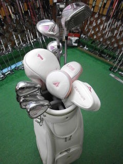 http://www.golfpartner.co.jp/190/P8200003.JPG
