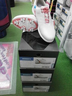 http://www.golfpartner.co.jp/190/REDHIIIIIIIIIIS.JPG