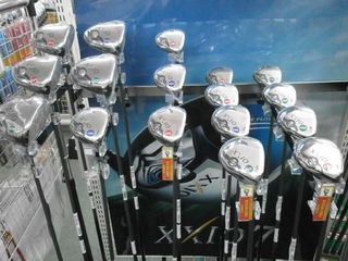 http://www.golfpartner.co.jp/190/XXIO701.JPG