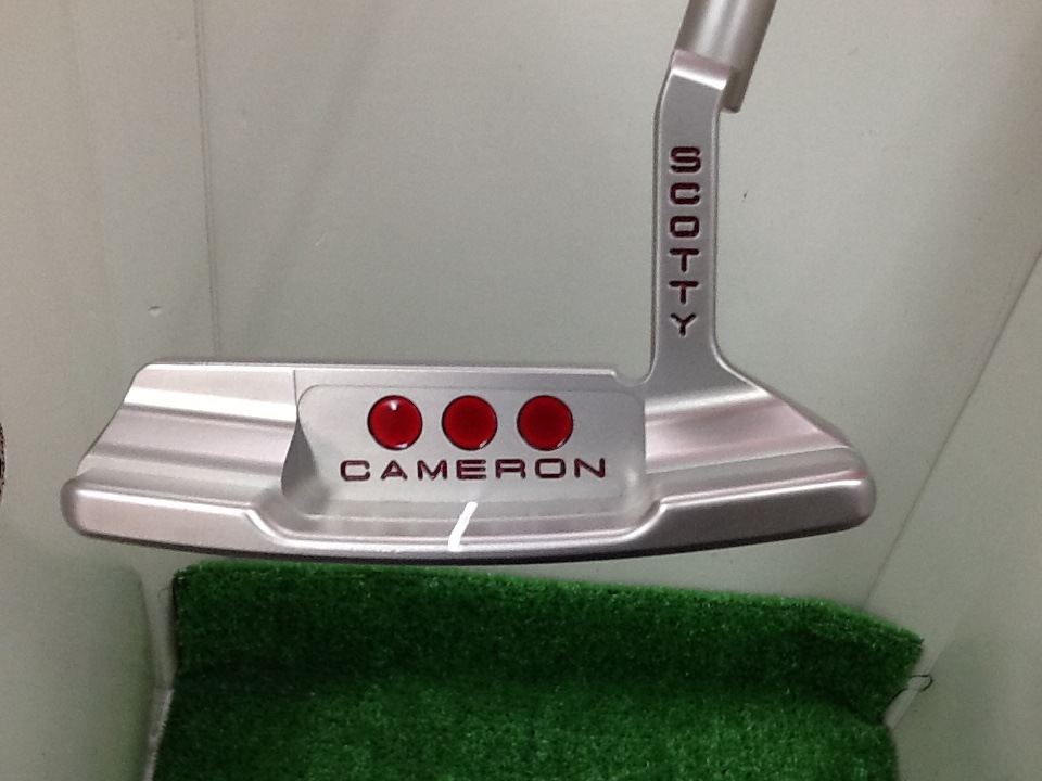 http://www.golfpartner.co.jp/199/%E3%82%AD%E3%83%A3%E3%83%A1%E3%83%AD%E3%83%B3%E3%83%90%E3%83%83%E3%82%AF.JPG
