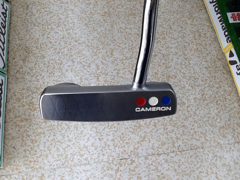 http://www.golfpartner.co.jp/199/%E3%82%AD%E3%83%A3%E3%83%A1%E3%83%AD%E3%83%B350%EF%BC%85%E3%83%95%E3%82%A7%E3%83%BC%E3%82%B9.JPG