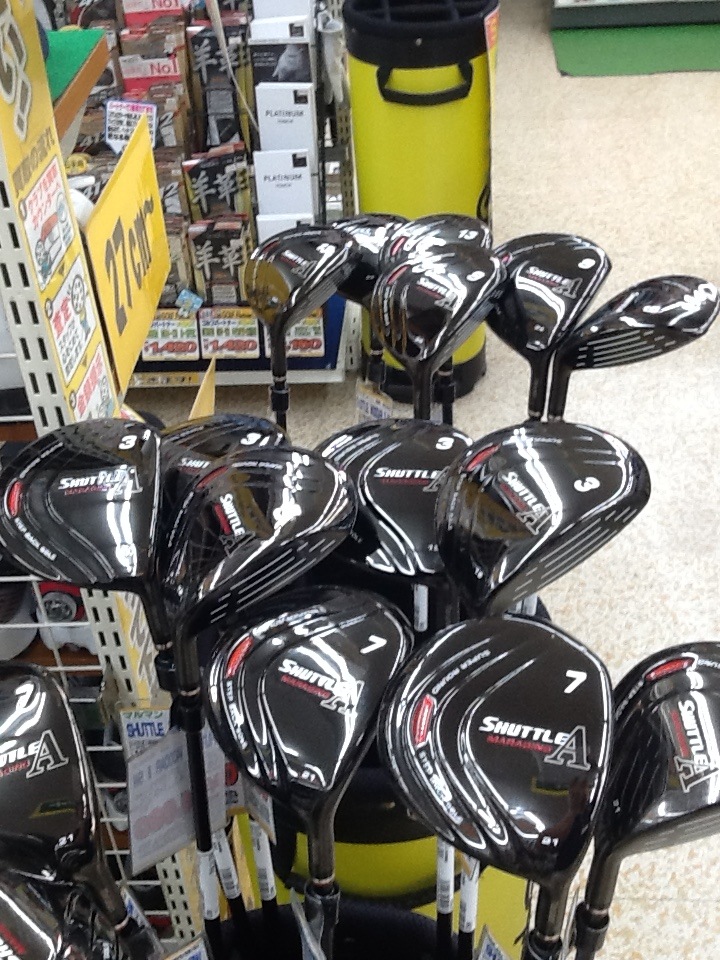 http://www.golfpartner.co.jp/199/%E3%82%B7%E3%83%A3%E3%83%88%E3%83%AB%E5%A4%A7%E9%87%8F976.JPG