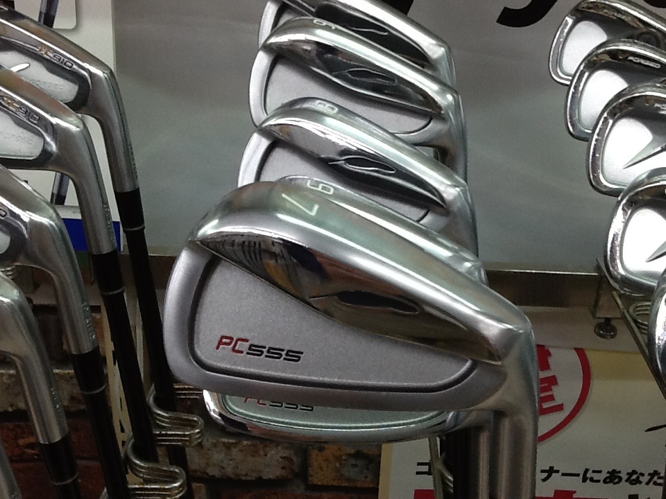 http://www.golfpartner.co.jp/199/%E3%83%95%E3%82%A9%E3%83%BC%E3%83%86%E3%82%A3%E3%83%BC%E3%83%B3PC555IR.JPG