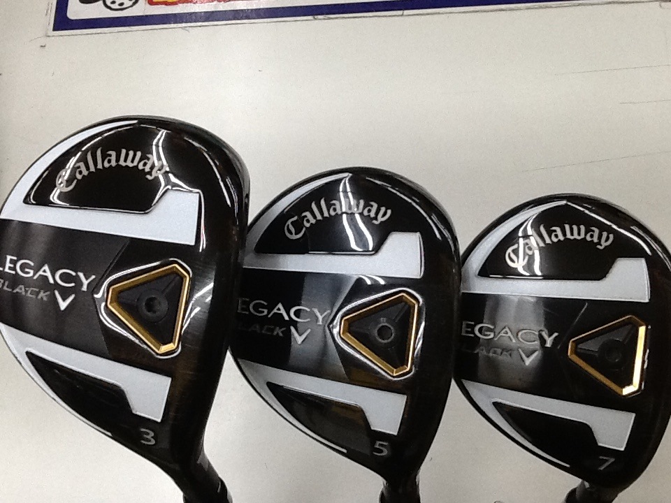 http://www.golfpartner.co.jp/199/%E3%83%97%E3%83%AD%E6%94%AF%E7%B5%A6%E5%93%81%E3%81%B5%E3%81%873%E6%9C%AC.JPG