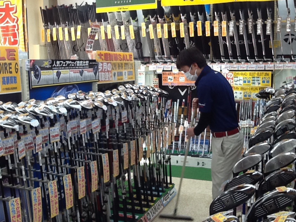 http://www.golfpartner.co.jp/199/%E6%8E%83%E9%99%A4%E3%81%A1%E3%81%B07335.JPG