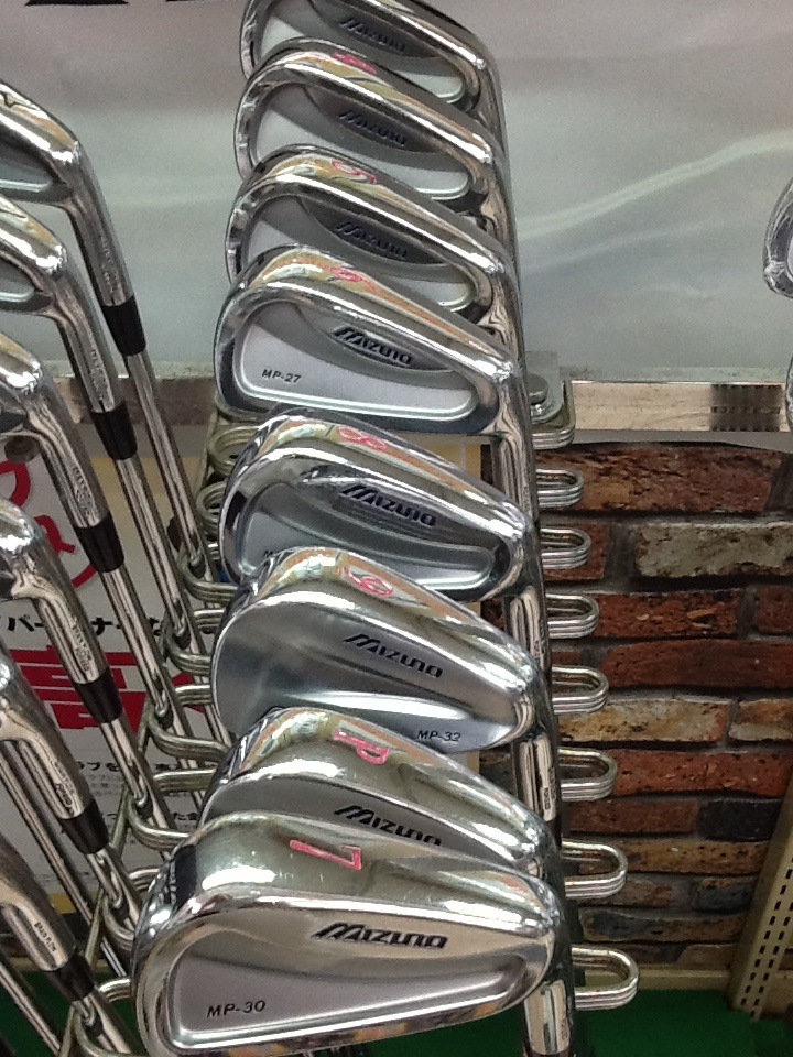 http://www.golfpartner.co.jp/199/%E6%B0%B4%E3%81%AE%E3%82%B3%E3%83%B3%E3%83%9C%E3%82%BB%E3%83%83%E3%83%88.JPG