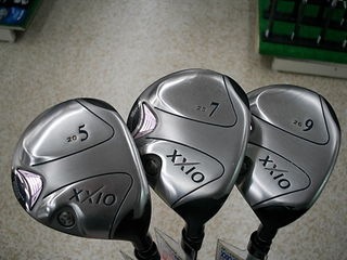 http://www.golfpartner.co.jp/199/XXIO2008redhi-su3honnsettolsya.JPG