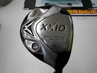 http://www.golfpartner.co.jp/199/XXIO2010FW397.JPG