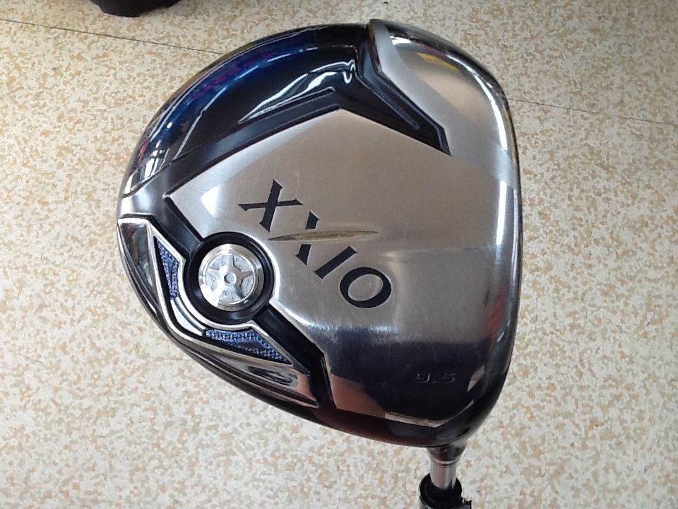 http://www.golfpartner.co.jp/199/XXIO7%E3%83%89%E3%83%A9%E3%82%A4%E3%83%90%E3%83%BC445.JPG