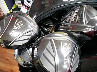 http://www.golfpartner.co.jp/211/%E3%83%8D%E3%82%AF%E3%82%B9%E3%82%B8%E3%82%A7%E3%83%B3%E2%91%A0.JPG