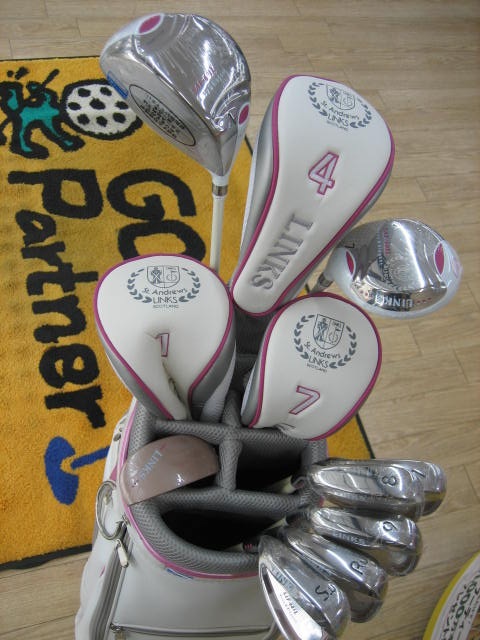 http://www.golfpartner.co.jp/211/%E3%83%AC%E3%83%87%E3%82%A3%E3%83%BC%E3%82%B9%20%282%29.JPG