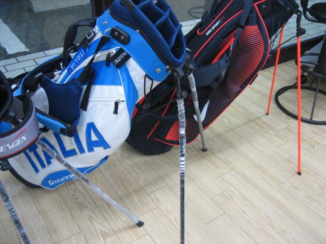 http://www.golfpartner.co.jp/211/%E5%B0%8F%E7%89%A9%E5%85%A5%E8%8D%B7%E5%95%86%E5%93%810215%20%283%29.JPG