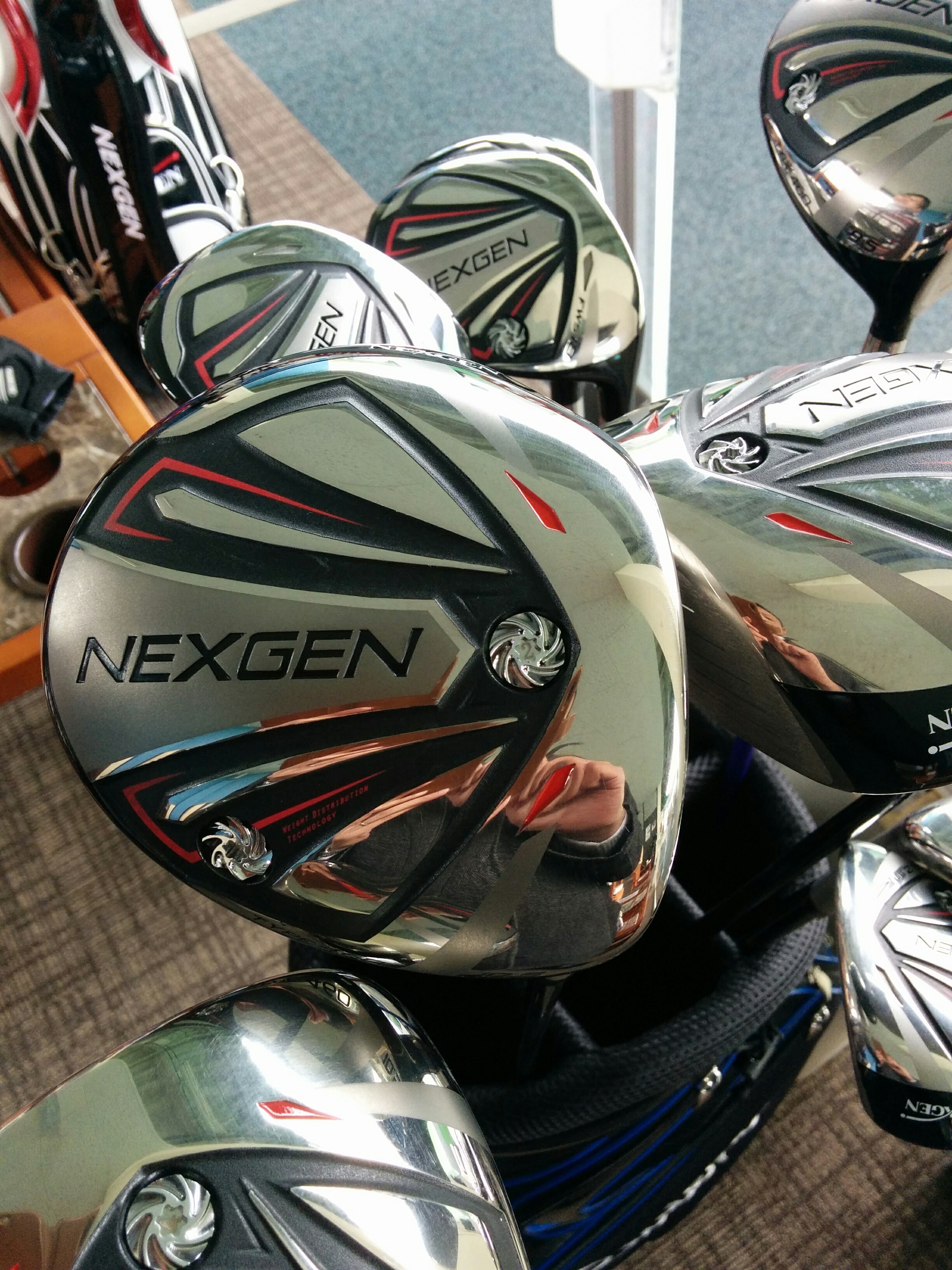 http://www.golfpartner.co.jp/211/NEXGEN6.JPG