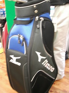 http://www.golfpartner.co.jp/211/mizunobaggu.JPG