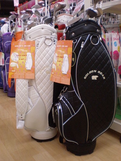 http://www.golfpartner.co.jp/271/%E3%83%AC%E3%83%87%E3%82%A3%E3%83%BC%E3%82%B9%E3%82%BB%E3%83%83%E3%83%88%EF%BC%91.JPG