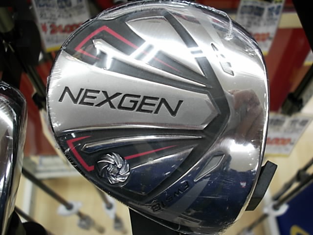 http://www.golfpartner.co.jp/271/DS216714CI0006%20%282%29.JPG
