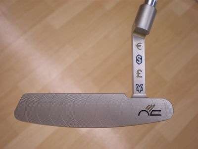 http://www.golfpartner.co.jp/271/EXEC2.JPG