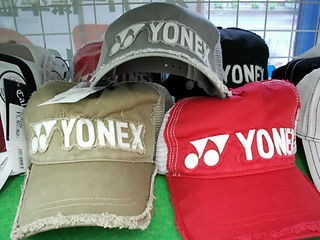 http://www.golfpartner.co.jp/271/YONEXCAPDSCI0001.JPG