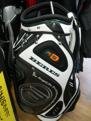 http://www.golfpartner.co.jp/355/KOKO%2COOO%3BOO001.jpg