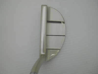 http://www.golfpartner.co.jp/355/N3656876568555EW%20003.jpg
