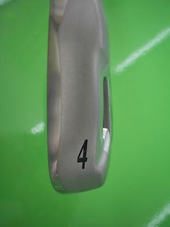 http://www.golfpartner.co.jp/400/XXIO20084I2.JPG
