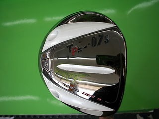 http://www.golfpartner.co.jp/400/kamui1.JPG