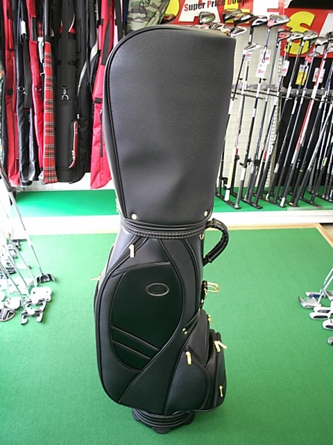 http://www.golfpartner.co.jp/413/b%26W1.JPG