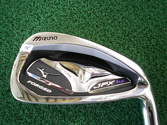 http://www.golfpartner.co.jp/413/mii1.JPG