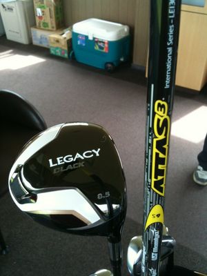 http://www.golfpartner.co.jp/431/legacy_black_dr2.jpg