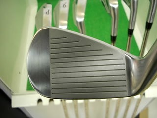 http://www.golfpartner.co.jp/486/epon8s%20002.jpg