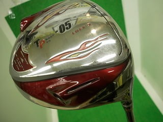 http://www.golfpartner.co.jp/486/kamui%20001.jpg