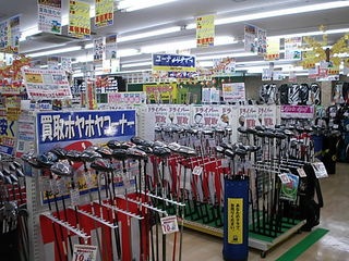 http://www.golfpartner.co.jp/490/DSCI0002%E3%83%AC%E3%82%A4%E3%82%A2%E3%82%A6%E3%83%88.JPG