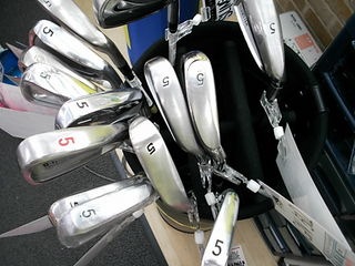 http://www.golfpartner.co.jp/490/DSCIsyaf1.JPG