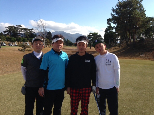 http://www.golfpartner.co.jp/554/%E3%82%B3%E3%83%B3%E3%83%9A.JPG