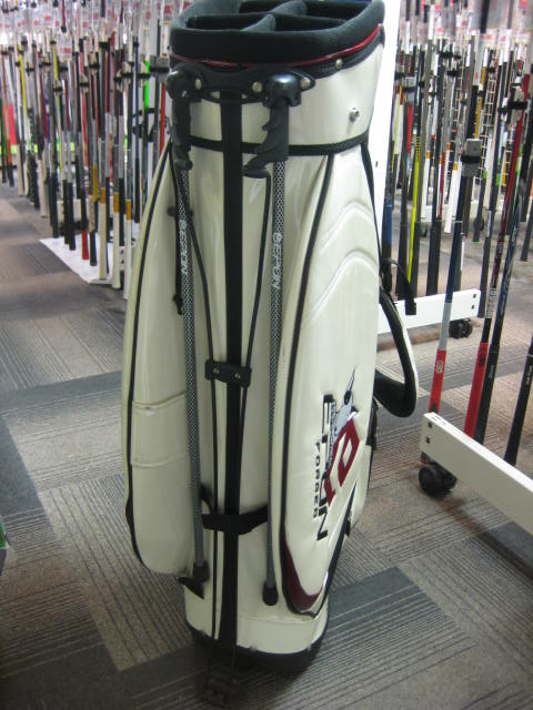 http://www.golfpartner.co.jp/554/IMG_1817.JPG