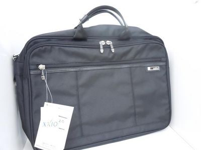 http://www.golfpartner.co.jp/560/%E6%9D%B1%EF%BC%AD%EF%BC%A1%EF%BC%B8%E5%BA%97%E9%95%B7000%20308.jpg