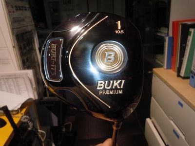 http://www.golfpartner.co.jp/560/%E6%9D%B1%EF%BC%AD%EF%BC%A1%EF%BC%B8%E5%BA%97%E9%95%B7000%20691.jpg