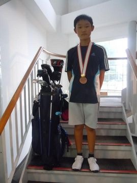 http://www.golfpartner.co.jp/560/%E7%8C%AA%E8%82%A1%E5%90%9B2.jpg