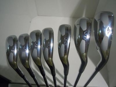 http://www.golfpartner.co.jp/560/miho009.jpg