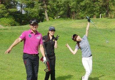 http://www.golfpartner.co.jp/580/%E5%88%9D%E3%83%A9%E3%82%A6%E3%83%B3%E3%83%89%EF%BC%91%EF%BC%97.JPG