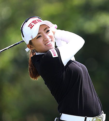 http://www.golfpartner.co.jp/585/lbm_gallery__0008_EO3Q8266.jpg_451_500_80_sha.jpg