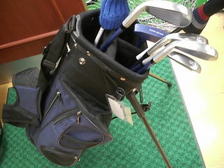 http://www.golfpartner.co.jp/618/%E3%82%B8%E3%83%A5%E3%83%8B%E3%82%A2%E3%82%BB%E3%83%83%E3%83%88.JPG